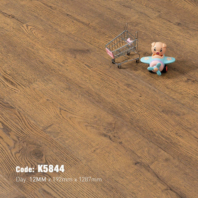Laminate Flooring KAINDL Aqua K5844AV